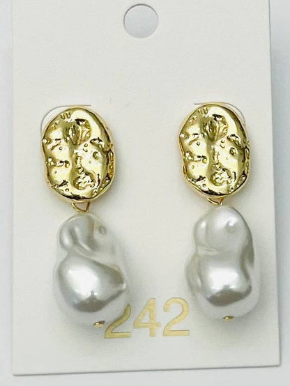 Bold Pearl Drop