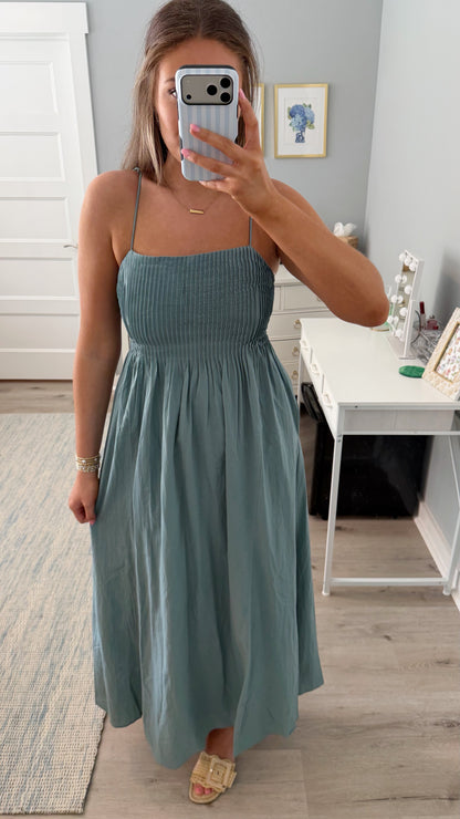 Seabreeze Pleated Maxi Dress-Teal