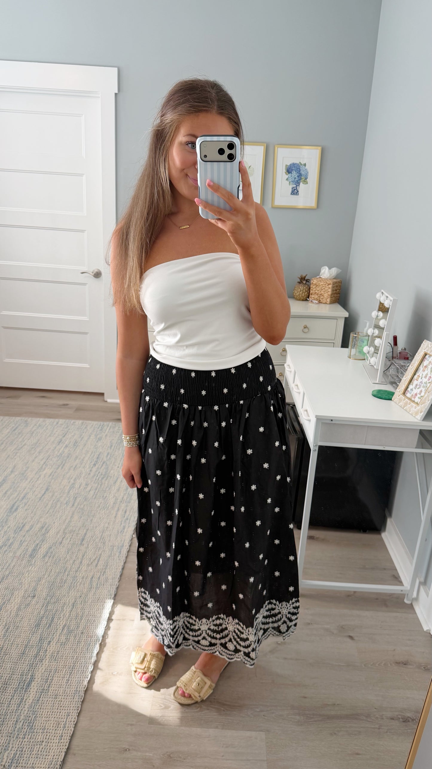 Coastal Bloom Midi Skirt -Black