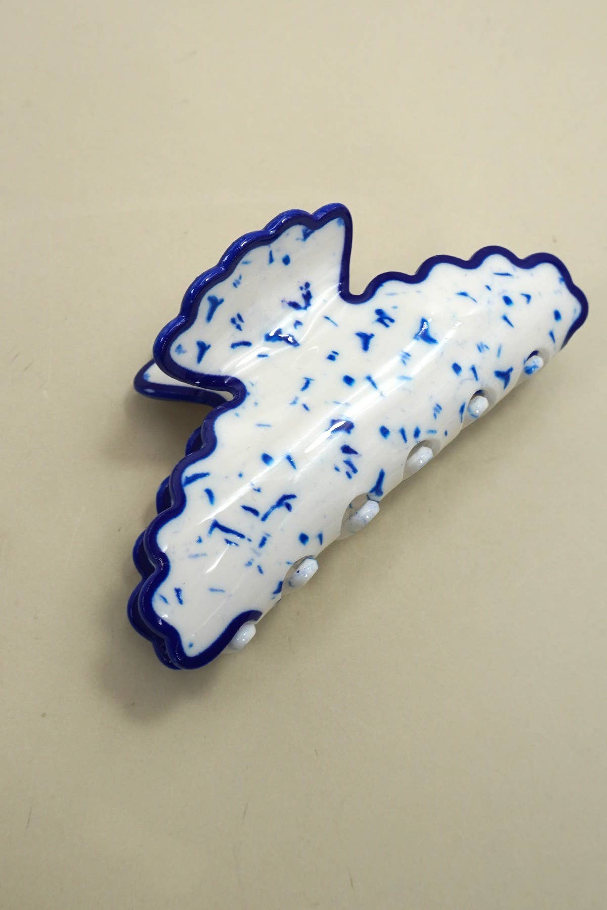 White Blue Specks Vintage Porcelain Style Claw Clip